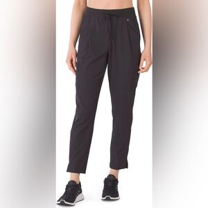 Apana Cargo ankle pants size Small black color drawstring